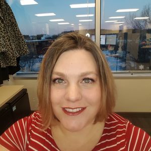 Meet your Posher, Stephanie